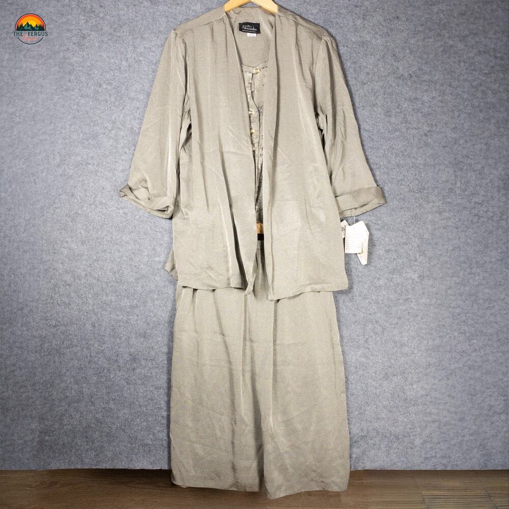 NWT Tori Alexander Button Front Jacket With Skirt Gray 3/4 Sleeve Women's 20W